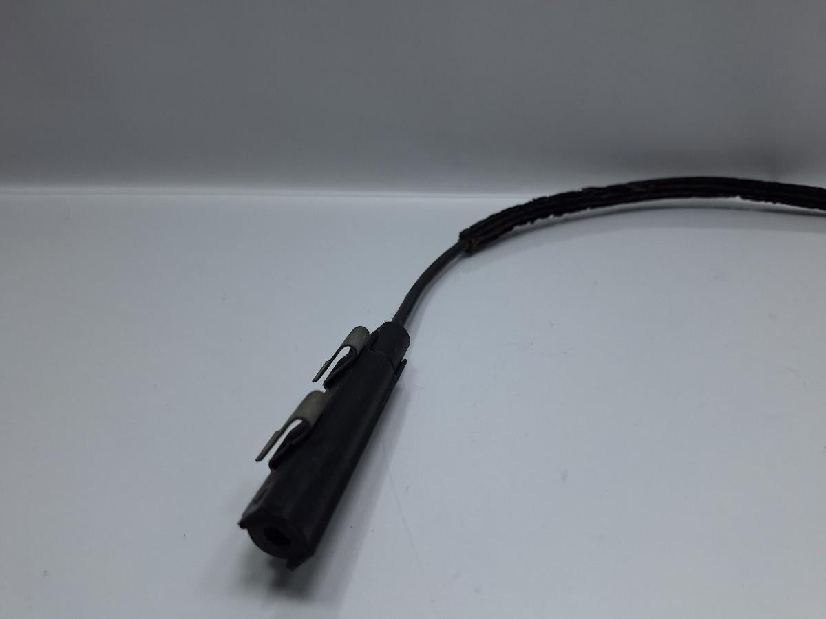 Cablu de deschidere capota motor VOLKSWAGEN PASSAT 3C2 2005 - 2010 TDI 16V BKP, CBAB 3C1823535
