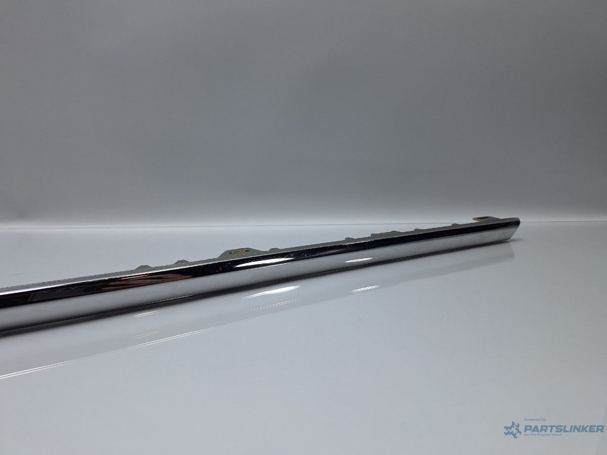 Bandou cromat bara  dreapta spate VOLKSWAGEN PASSAT 3C2 2005 - 2010 TDI 16V BKP, CBAB 3C5807460A
