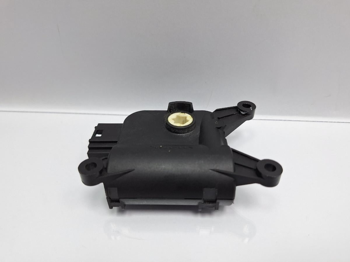 Motoras reglaj aeroterma V159 VOLKSWAGEN PASSAT 3C2 2005 - 2010 TDI 16V BKP, CBAB 3C0907511B