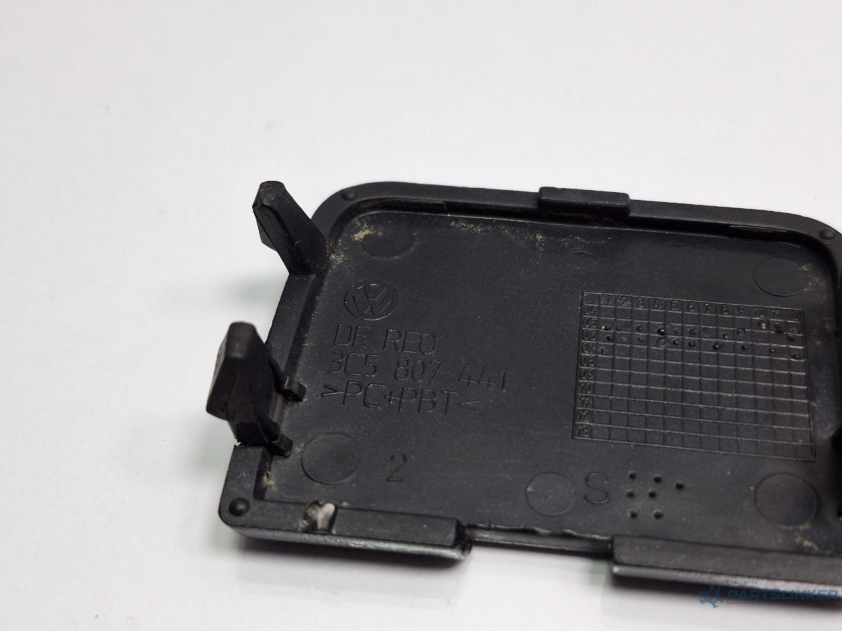 Capac carlig remorcare bara LC9X spate VOLKSWAGEN PASSAT 3C2 2005 - 2010 TDI 16V BKP, CBAB 3C5807441