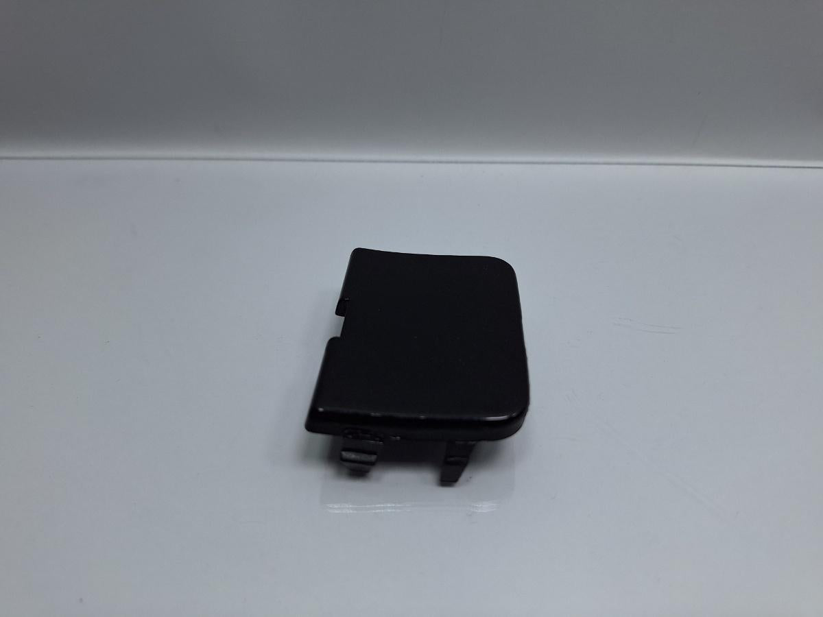 Capac carlig remorcare bara LC9X spate VOLKSWAGEN PASSAT 3C2 2005 - 2010 TDI 16V BKP, CBAB 3C5807441