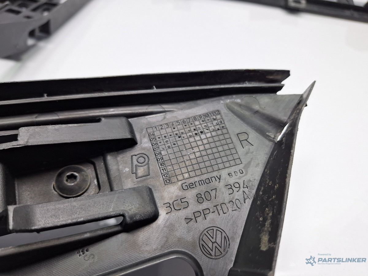 Suporti bara de protectie  dreapta spate VOLKSWAGEN PASSAT 3C2 2005 - 2010 TDI 16V BKP, CBAB 3C5807378 , 3C5807394