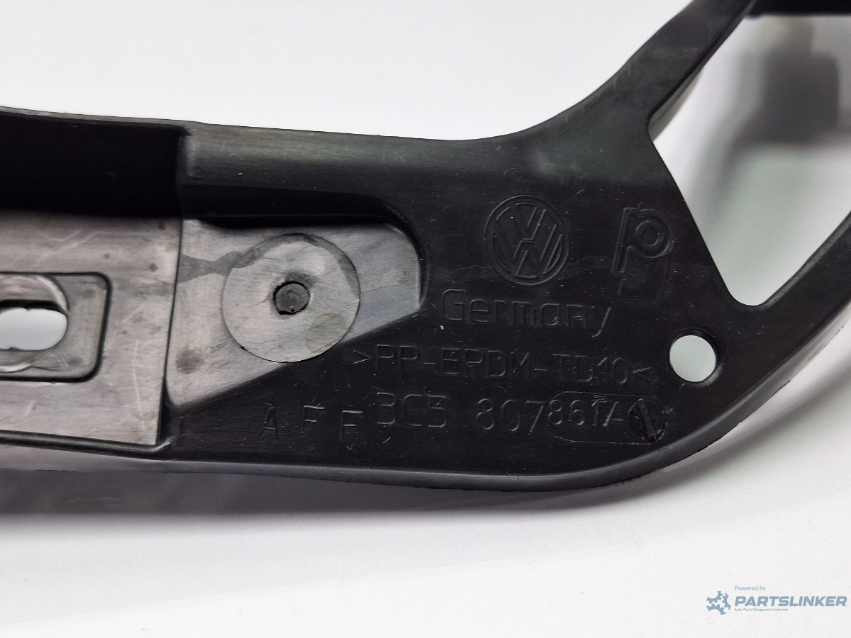 Suport central bara de protectie spate VOLKSWAGEN PASSAT 3C2 2005 - 2010 TDI 16V BKP, CBAB 3C5807861A