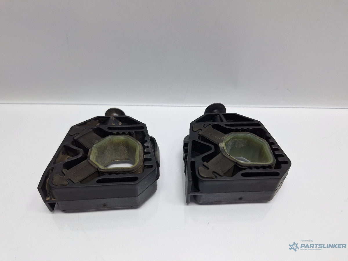 Suporti radiatoare VOLKSWAGEN PASSAT 3C2 2005 - 2010 TDI 16V BKP, CBAB 1K0121367D , 1Z0121367B