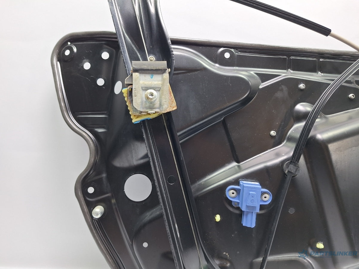 Macara geam dreapta fata VOLKSWAGEN PASSAT 3C2 2005 - 2010 TDI 16V BKP, CBAB 3C1837756L