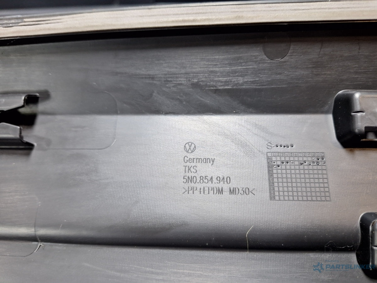 Bandou usa dreapta fata VOLKSWAGEN TIGUAN 5N_ 2007 - > TDI 4motion CBAB, CFFB, CLJA 5N0854940