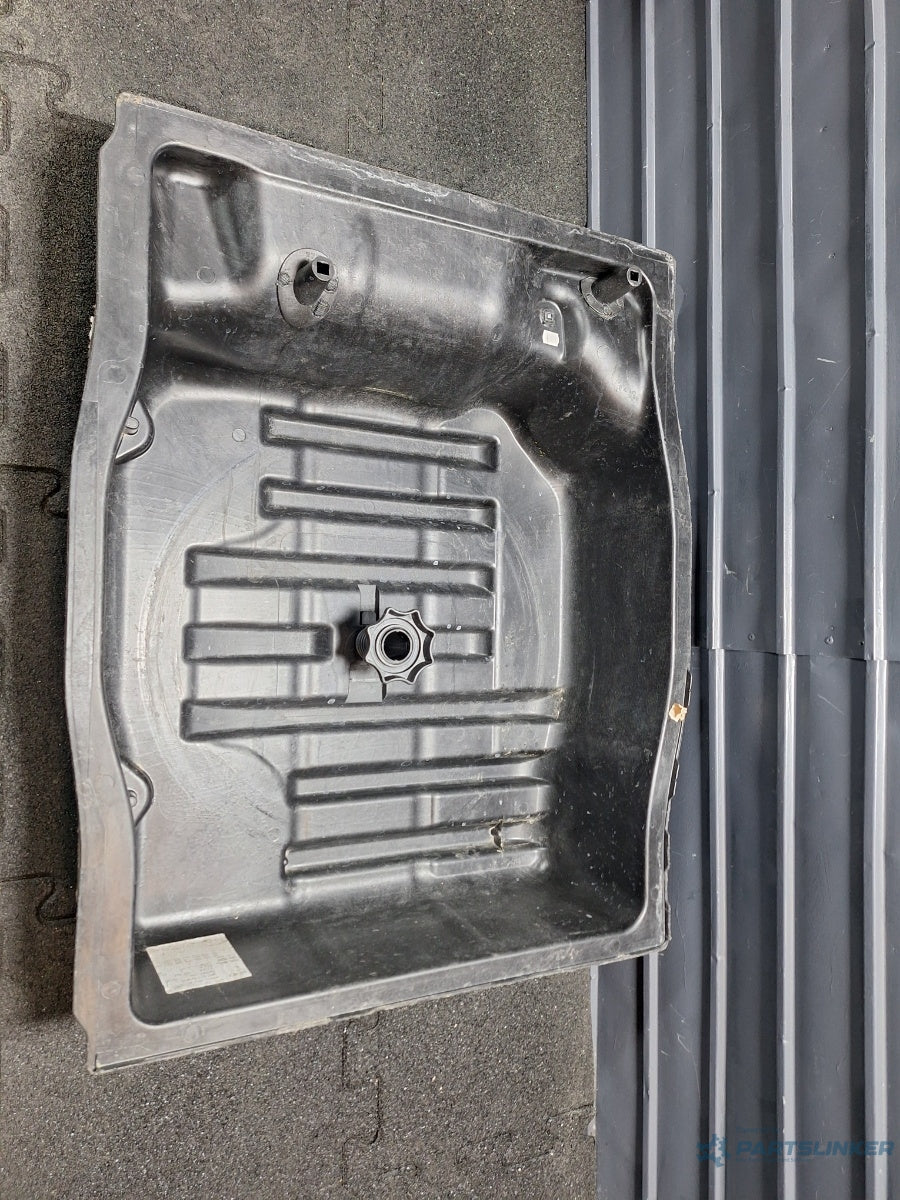 Panou/Suport roata de rezerva VOLKSWAGEN PASSAT Variant 3C5 2005 - 2011 TDI 16V BKP, CBAB 3C0813114D