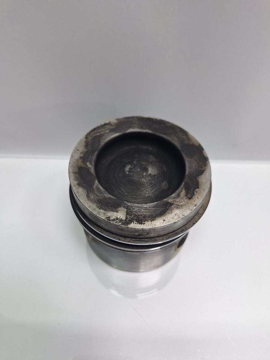 Piston AUDI A6/S6 III Saloon 4F2, C6 2004 - 2011 TDI CAHA 03L107065G
