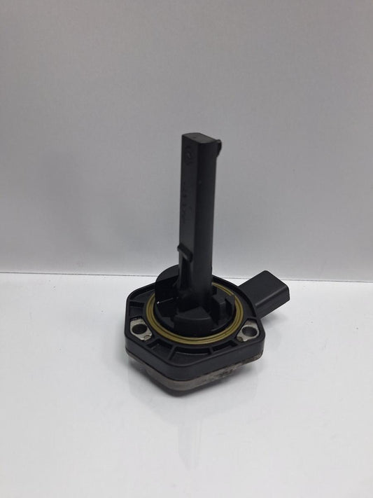 Senzor nivel ulei AUDI A4 III Avant 8ED, B7 2004 - 2008 TDI 16V BLB, BRE 06E907660