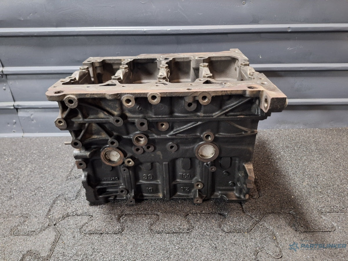 Bloc motor 2.0 TDI CJC AUDI A4 IV Avant 8K5, B8 2011 - 2015  CJCD  CJCA CJCB CJCC 03L103021CG