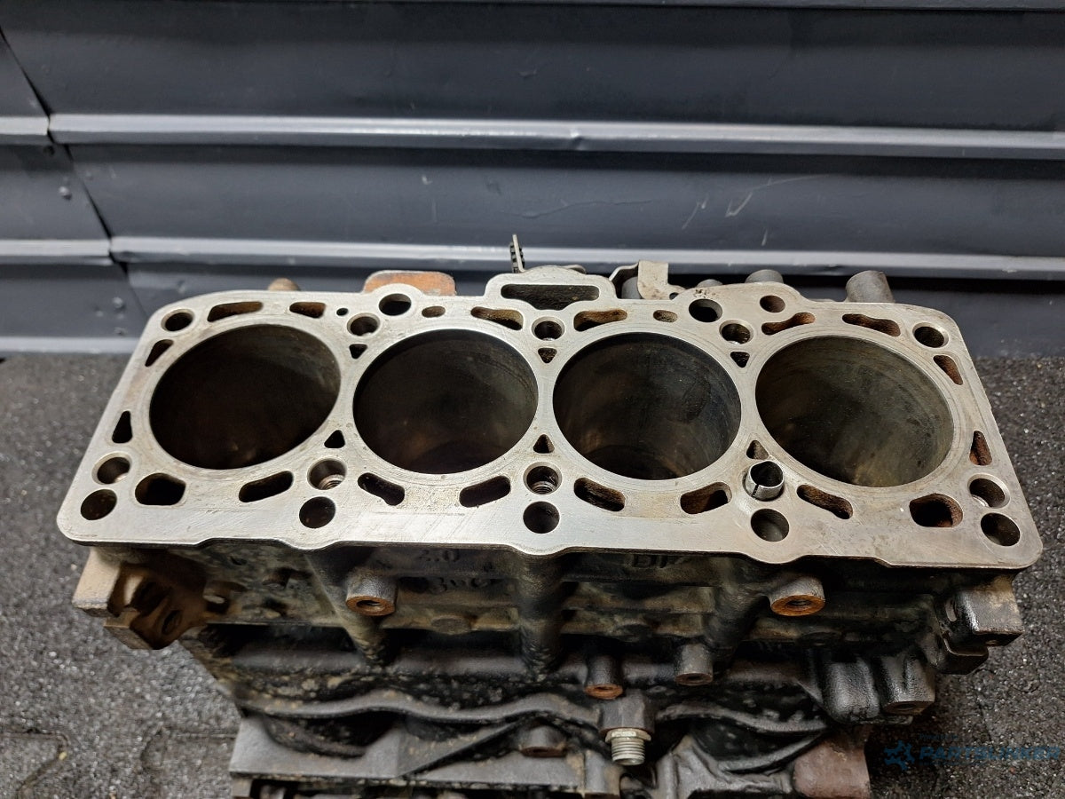 Bloc motor VOLKSWAGEN PASSAT Variant 3C5 2005 - 2011 TDI BMP 03G021A