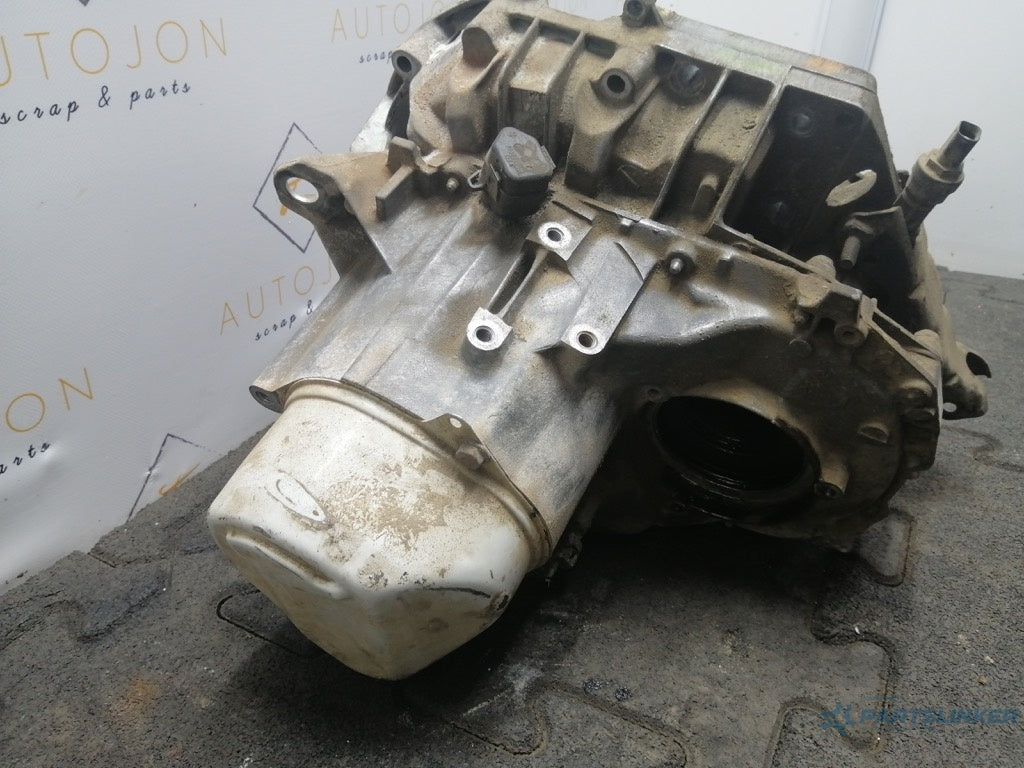 Cutie de viteze 5 trepte RENAULT MEGANE Scenic JA0/1_ 1996 - 2001 16V K4M 70.. 7700599840