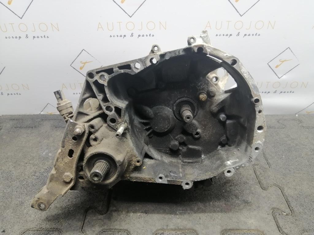 Cutie de viteze 5 trepte RENAULT MEGANE Scenic JA0/1_ 1996 - 2001 16V K4M 70.. 7700599840