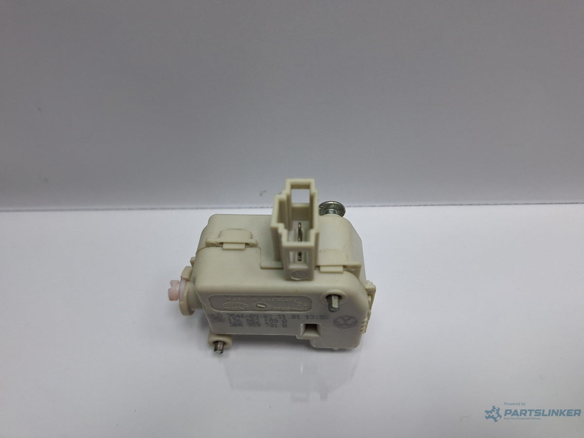 Motoras blocare usita rezervor combustibil VOLKSWAGEN GOLF IV 1J1 1997 - 2007 TDI AGR, ALH 1J6862159B