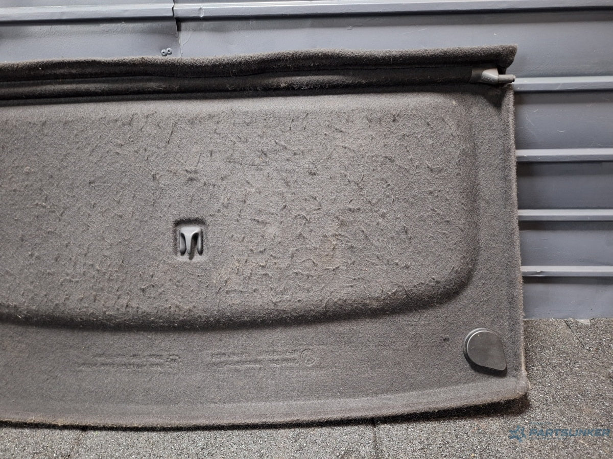 Polita portbagaj VOLKSWAGEN GOLF IV 1J1 1997 - 2007 TDI AGR, ALH 1J6857769B