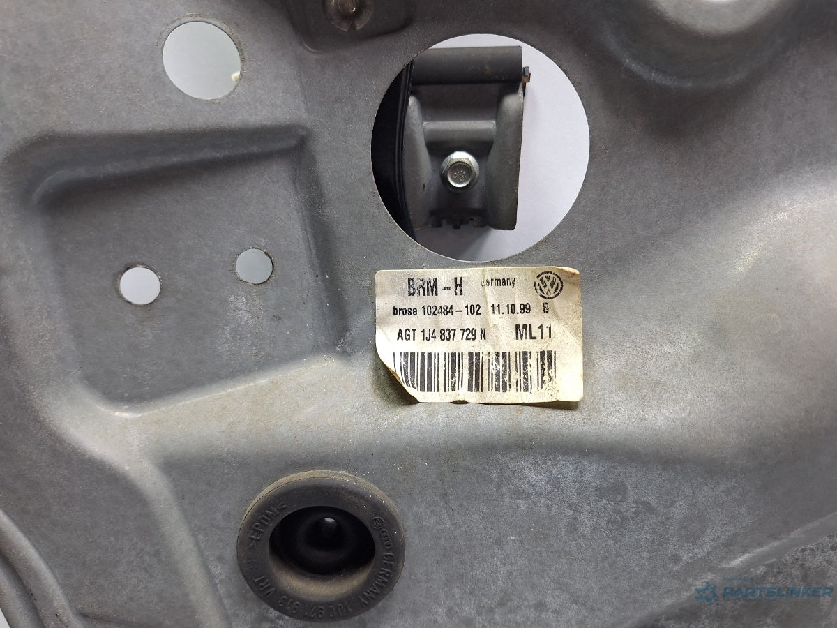 Macara geam stanga fata VOLKSWAGEN GOLF IV 1J1 1997 - 2007 TDI AGR, ALH 1J4837729N