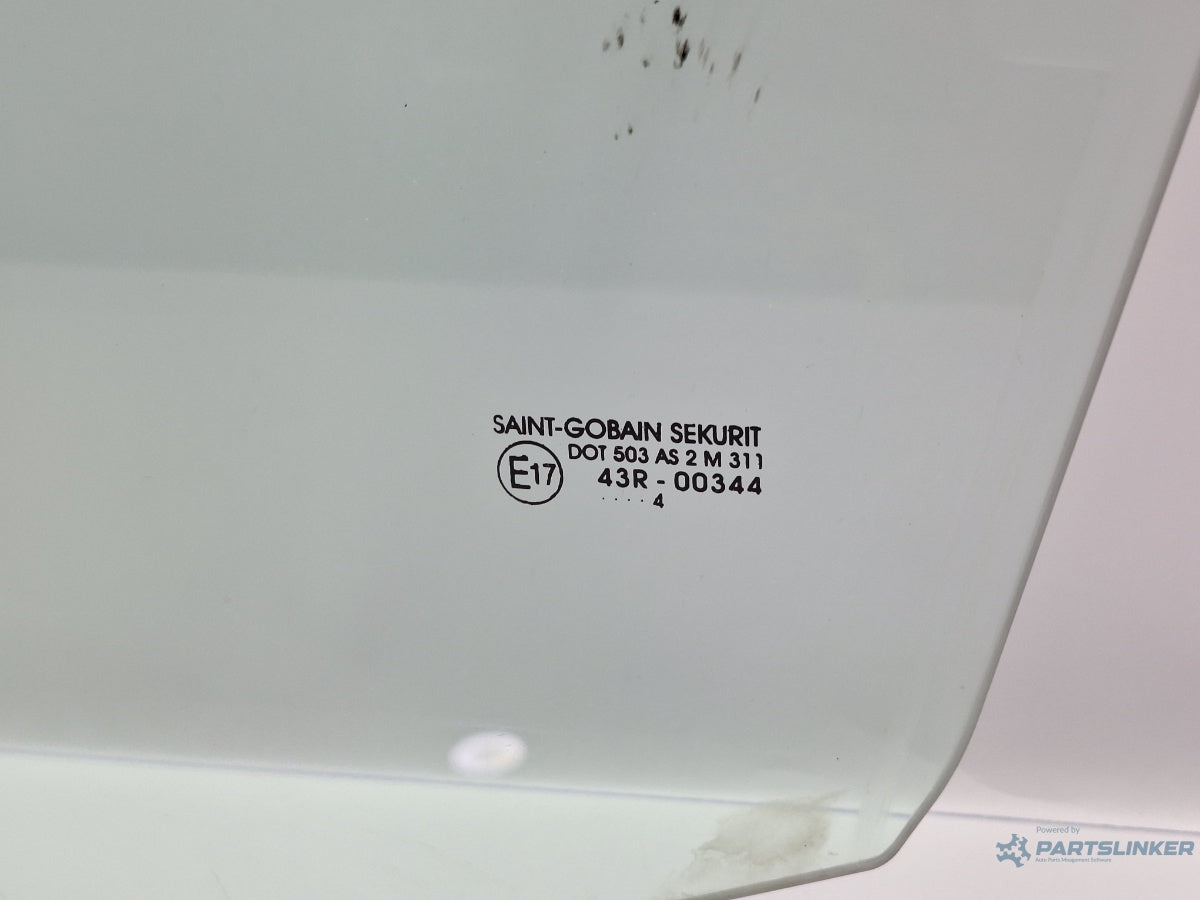Geam usa stanga fata VOLKSWAGEN GOLF IV 1J1 1997 - 2007 TDI AGR, ALH SAINT-GOBAIN 43R-00344 1J4845201G