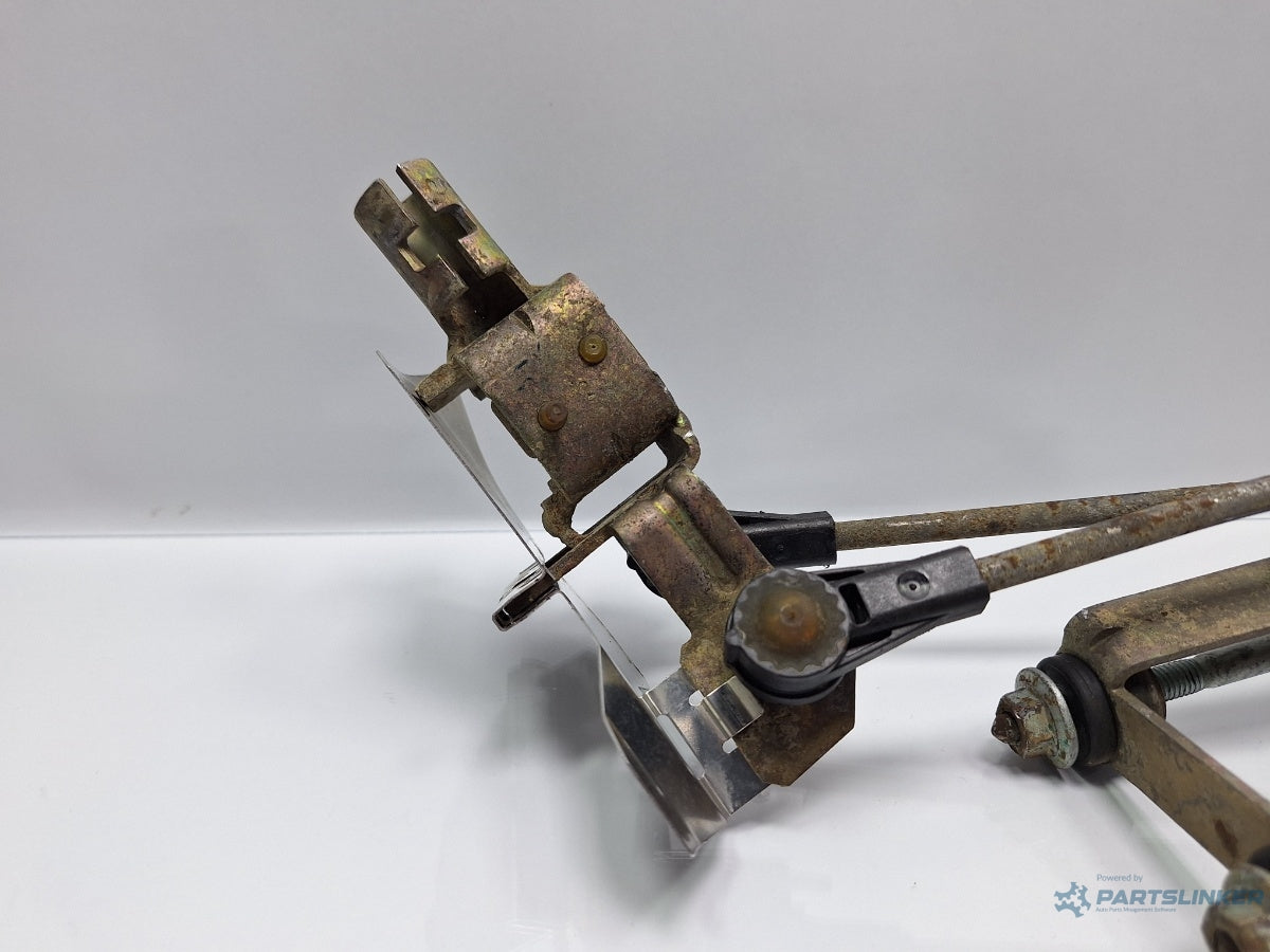 Timonerie schimbator de viteze VOLKSWAGEN GOLF IV Variant 1J5 1999 - 2006 SDI AGP, AQM 1J0711729F , 1J0711177E