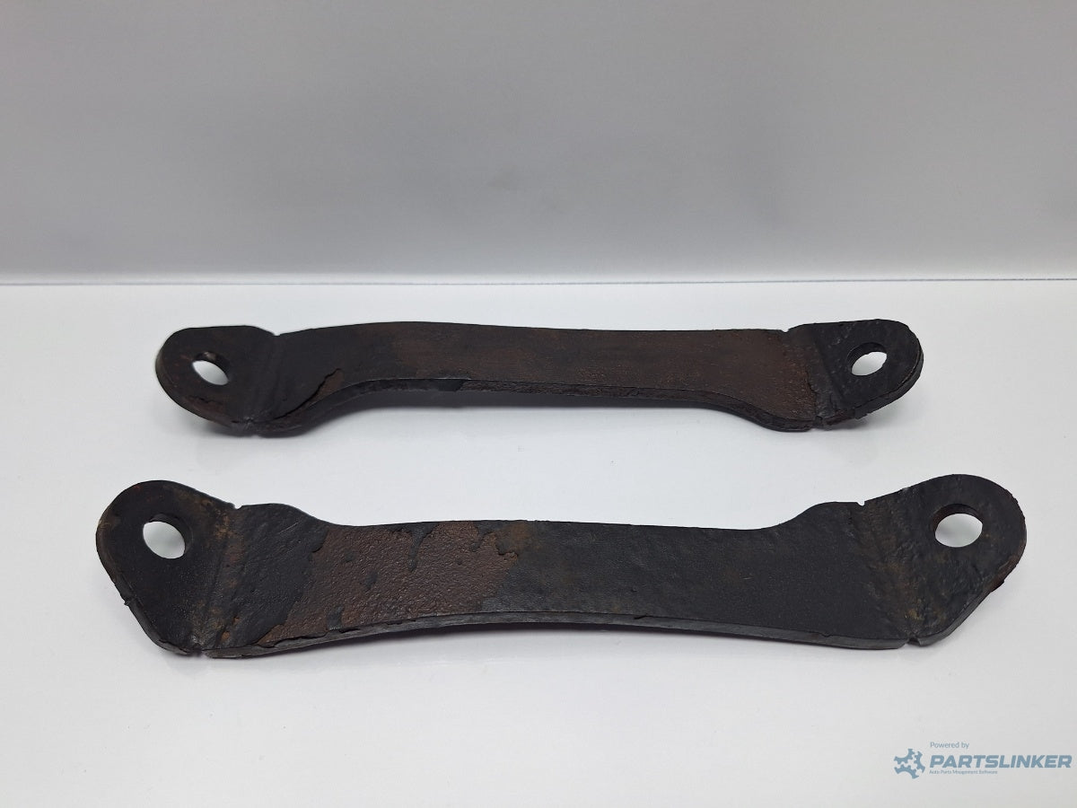 Prinderi scut de protectie motor VOLKSWAGEN GOLF IV Variant 1J5 1999 - 2006 SDI AGP, AQM 1J0825237M