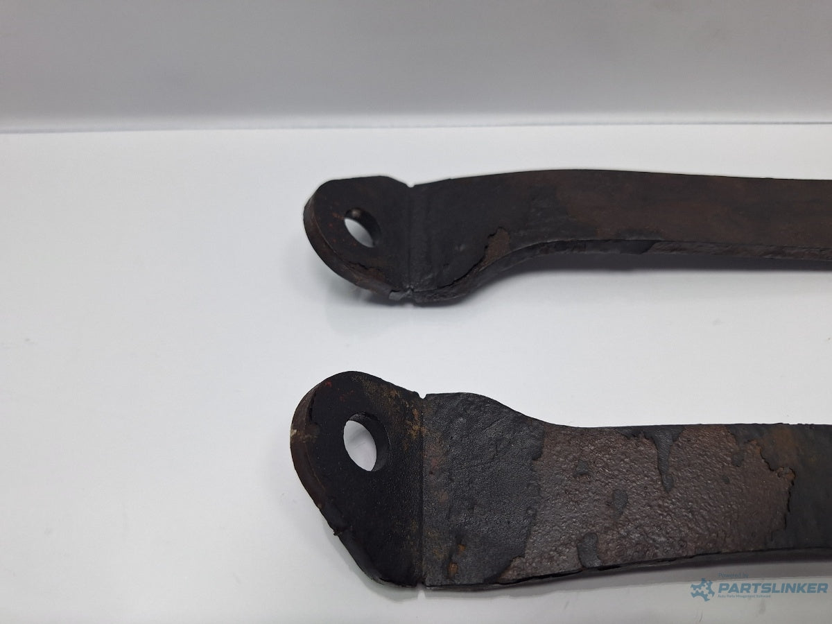 Prinderi scut de protectie motor VOLKSWAGEN GOLF IV Variant 1J5 1999 - 2006 SDI AGP, AQM 1J0825237M