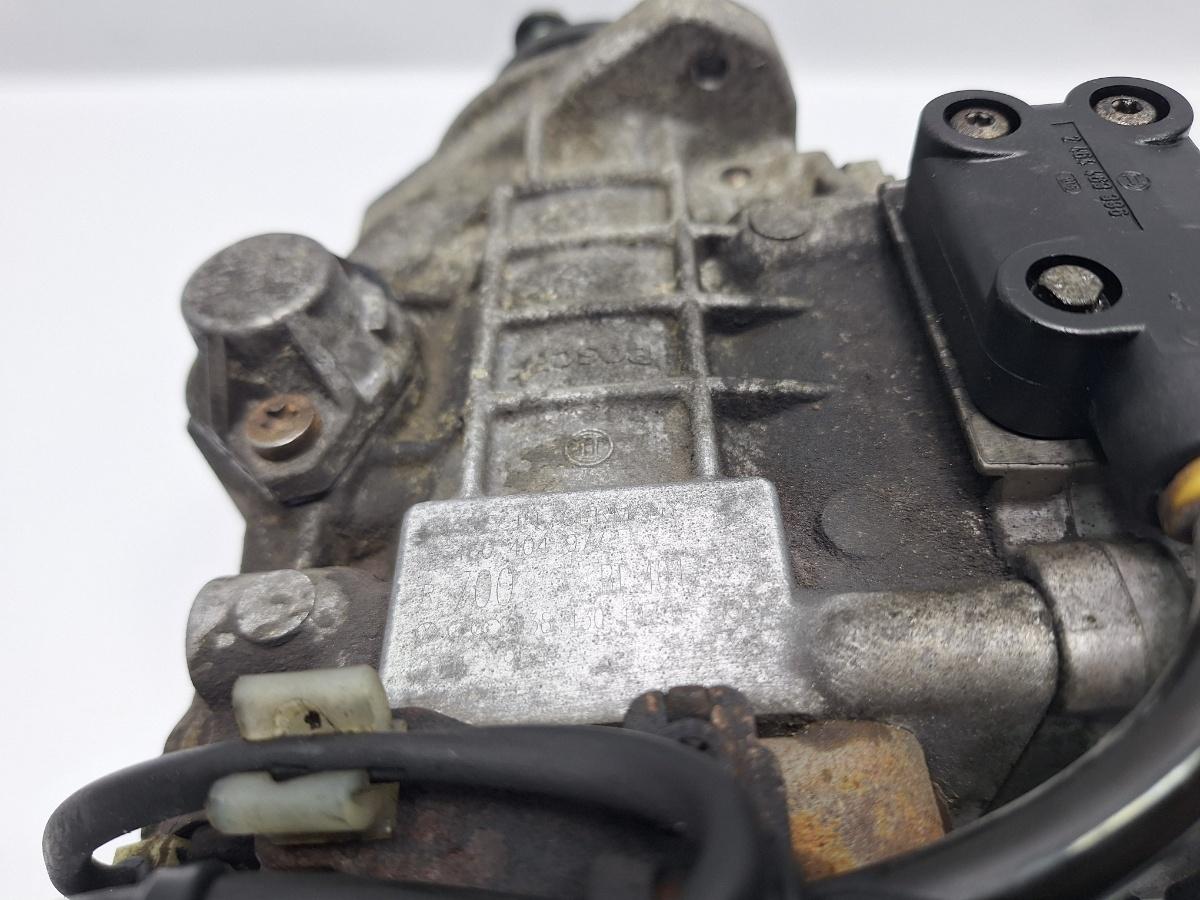 Pompa de injectie VOLKSWAGEN GOLF IV 1J1 1997 - 2007 TDI AGR, ALH 038130107D