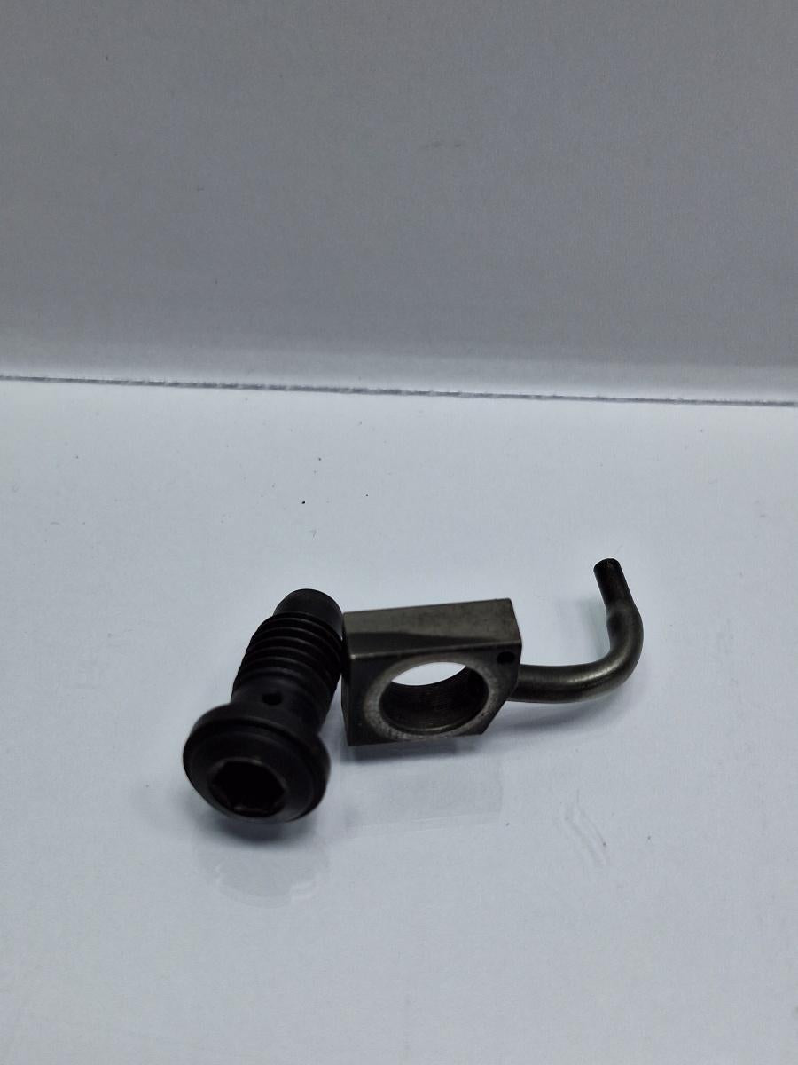Diuza ungere cilindru cu ulei SKODA SUPERB 3U4 2001 - 2008 TDI AVF, AWX 038103157B