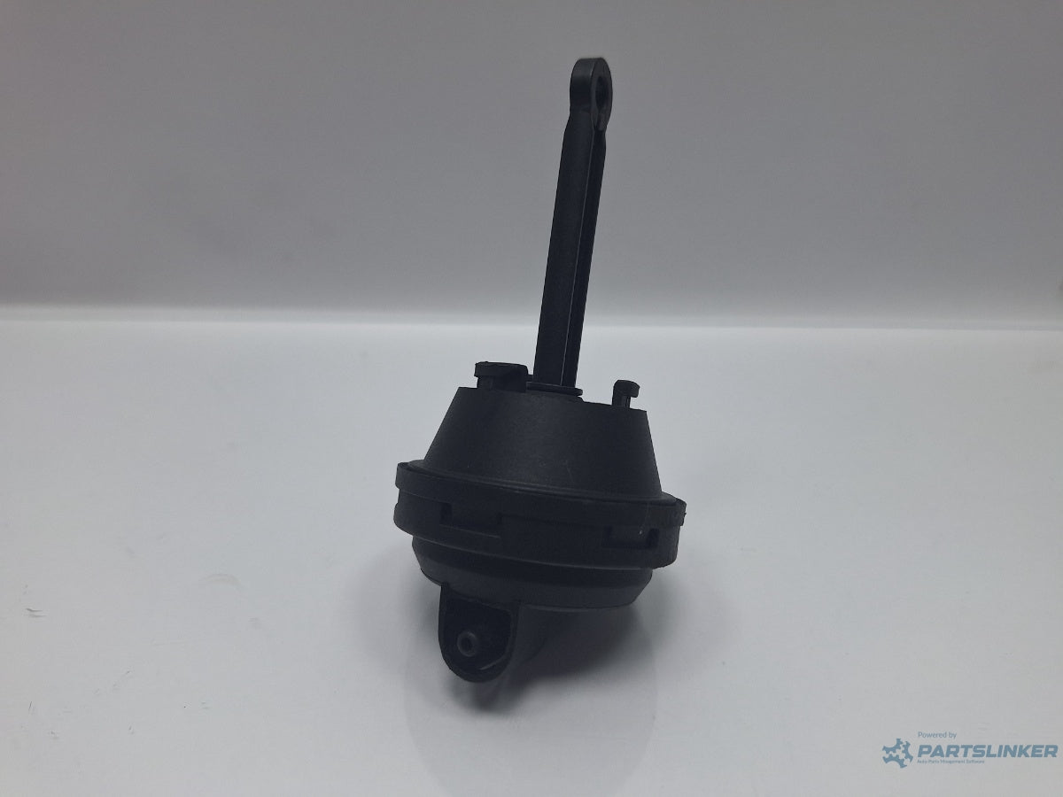 Supapa de vacuum racitor VOLKSWAGEN PASSAT 3C2 2005 - 2010 TDI 16V BKP, CBAB 03G131513J