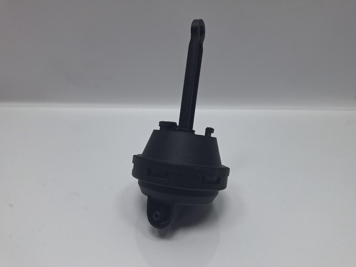 Supapa de vacuum racitor VOLKSWAGEN PASSAT 3C2 2005 - 2010 TDI 16V BKP, CBAB 03G131513J
