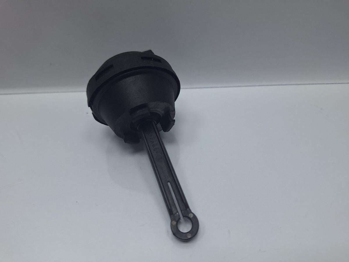Supapa de vacuum racitor VOLKSWAGEN PASSAT 3C2 2005 - 2010 TDI 16V BKP, CBAB 03G131513J