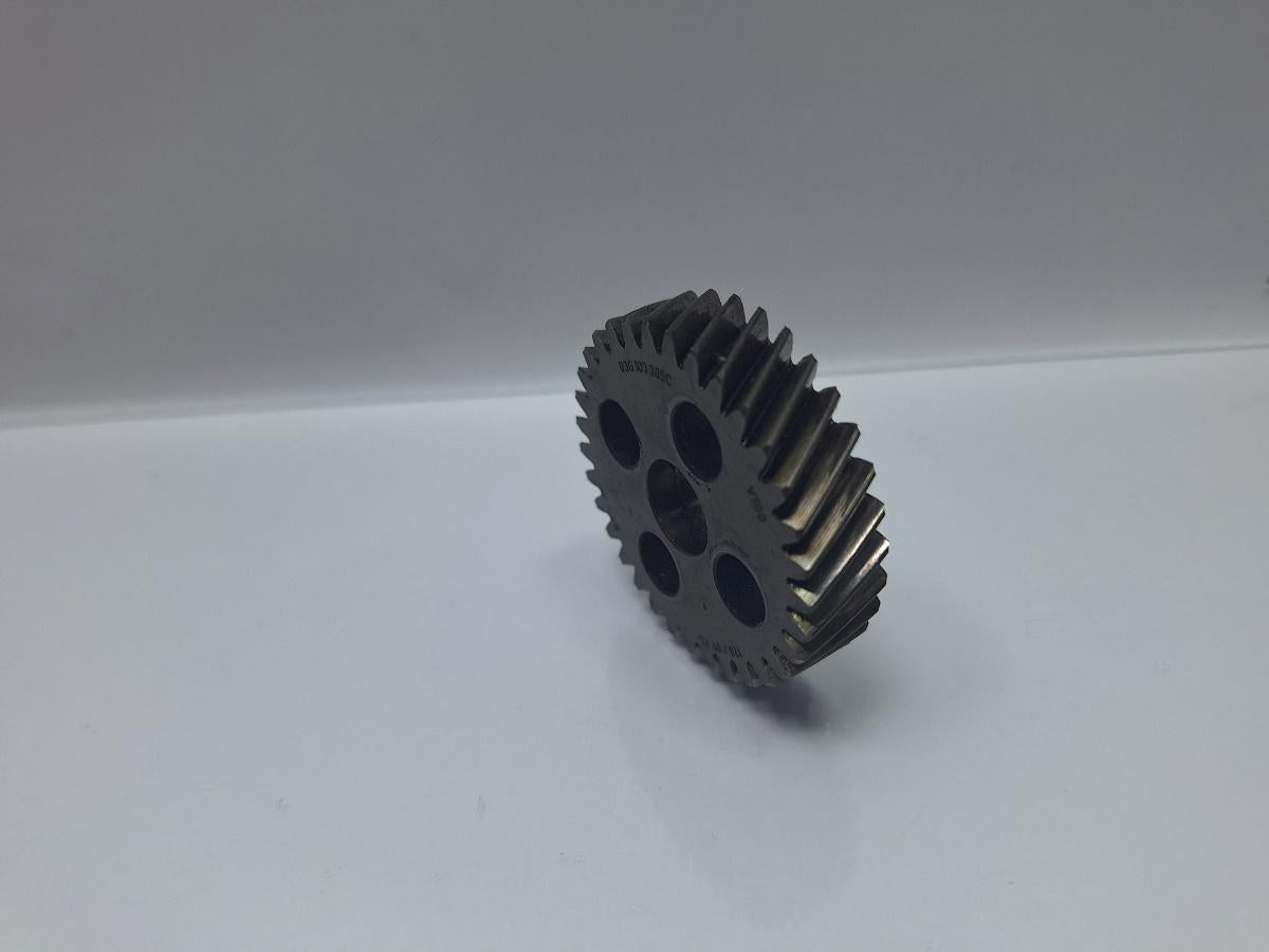 Pinion pompa de ulei VOLKSWAGEN PASSAT 3C2 2005 - 2010 TDI 16V BKP, CBAB 03G103305C