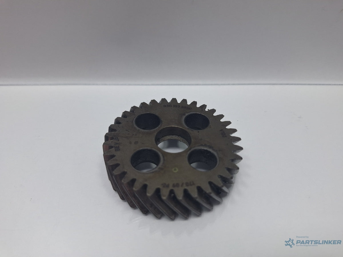 Pinion pompa de ulei VOLKSWAGEN PASSAT 3C2 2005 - 2010 TDI 16V BKP, CBAB 03G103305C