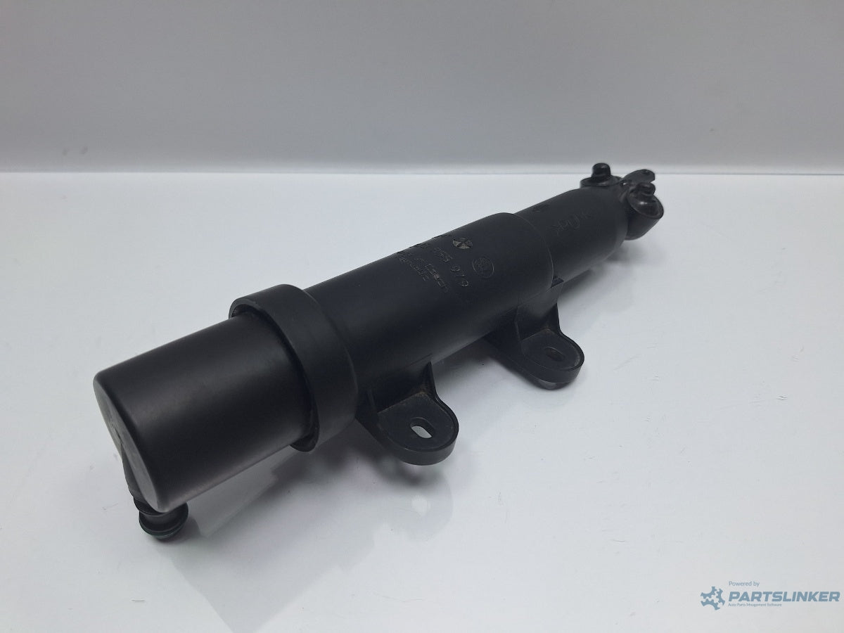 Spalator far stanga SKODA SUPERB III Estate 3T5 2009 - 2015 TDI CBBB, CFGB 3U0955979