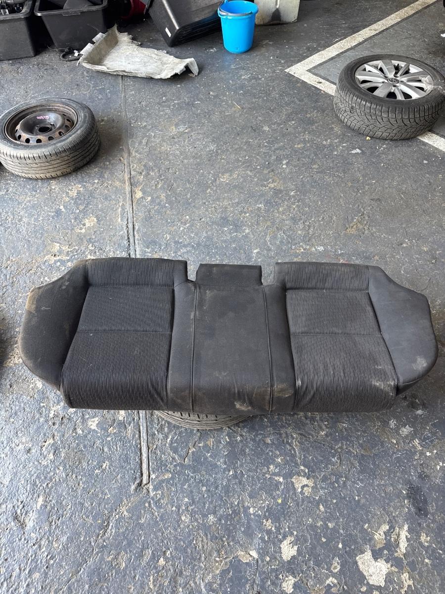 Bancheta spate AUDI A4 III Avant 8ED, B7 2004 - 2008 TDI BKE, BRB 8E5885375