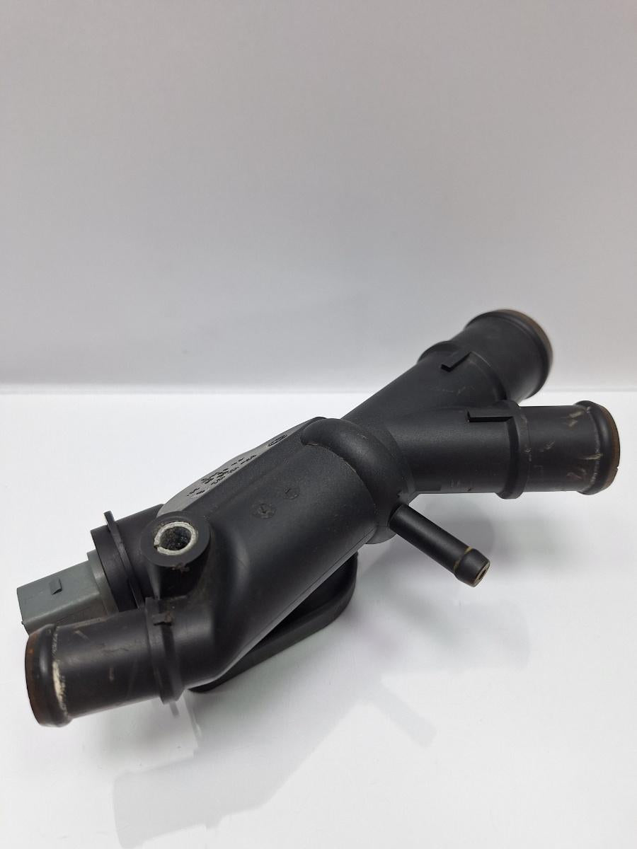 Flansa lichid racire VOLKSWAGEN PASSAT CC 357 2008 - 2012 TDI CBAB, CFFB 03L121132Q