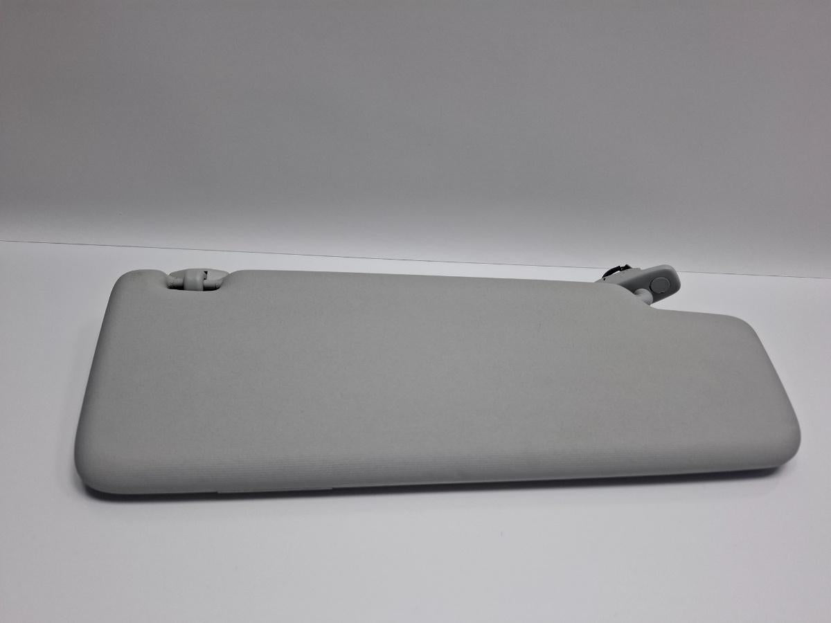 Parasolar stanga VOLKSWAGEN TOURAN 1T1, 1T2 2003 - 2010 TDI BMM 1T0857551F