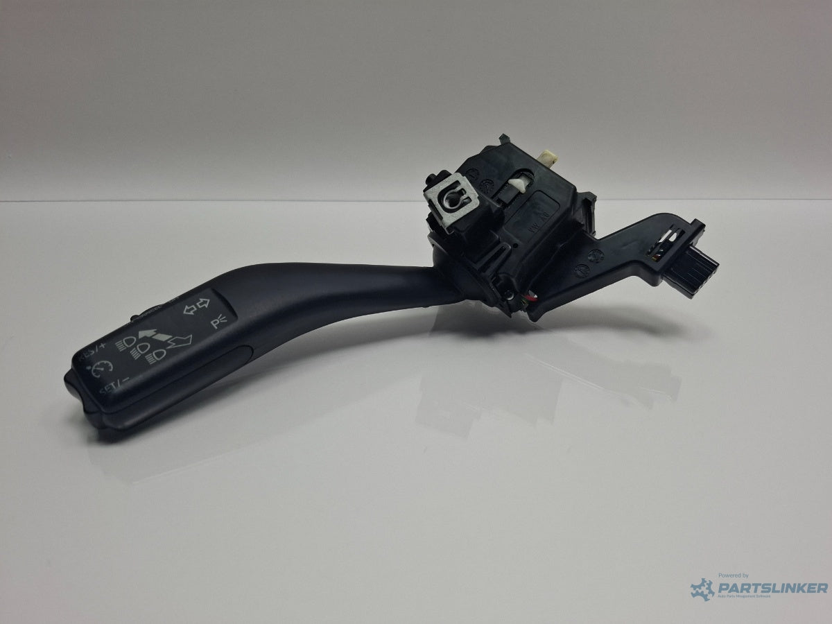 Maneta semnalizare cu tempomat VOLKSWAGEN TOURAN 1T1, 1T2 2003 - 2010 TDI BMM 1K0953513F