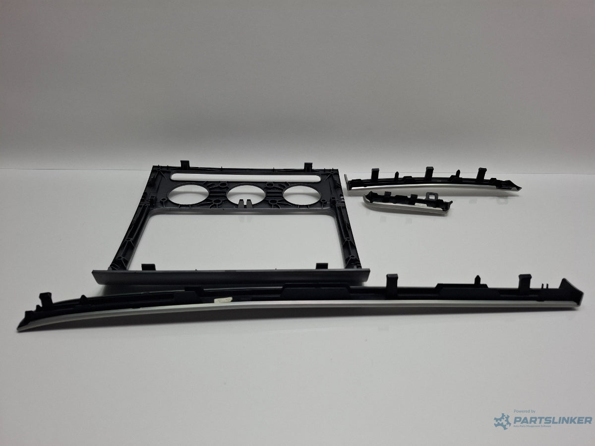 Ornamente bord VOLKSWAGEN TOURAN 1T1, 1T2 2003 - 2010 TDI BMM 1T1858415C , 1T0858071L