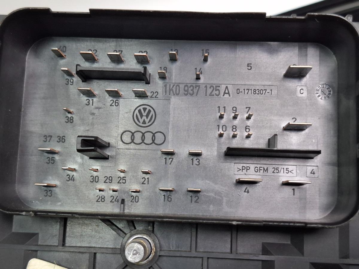 Panou sigurante motor VOLKSWAGEN TOURAN 1T1, 1T2 2003 - 2010 TDI BMM 1K0937125A