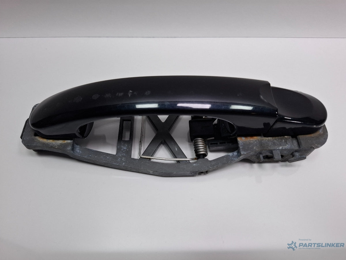 Maner exterior cu suport stanga VOLKSWAGEN TOURAN 1T1, 1T2 2003 - 2010 TDI BMM 1T0839885A