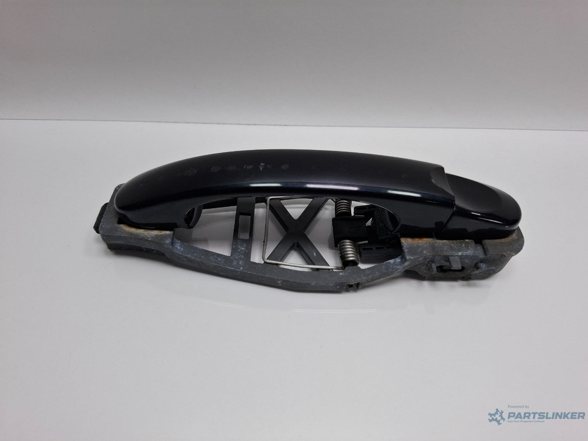 Maner exterior cu suport stanga VOLKSWAGEN TOURAN 1T1, 1T2 2003 - 2010 TDI BMM 1T0839885A