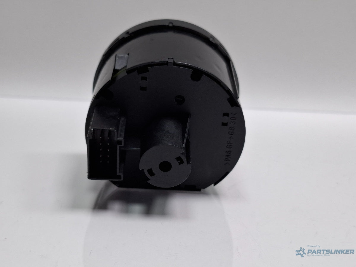 Bloc lumini VOLKSWAGEN TOURAN 1T1, 1T2 2003 - 2010 TDI BMM 1T0941431AC