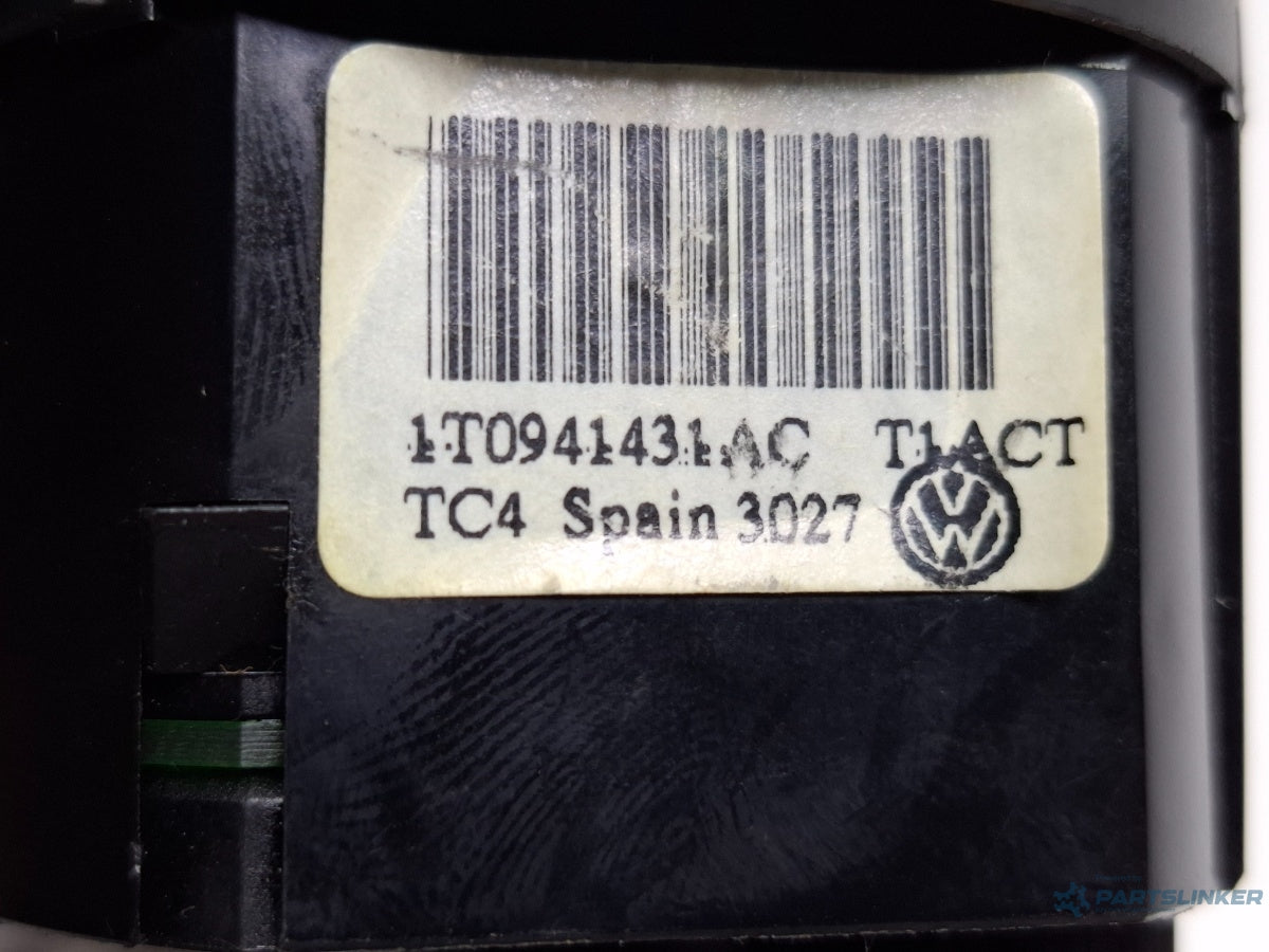 Bloc lumini VOLKSWAGEN TOURAN 1T1, 1T2 2003 - 2010 TDI BMM 1T0941431AC