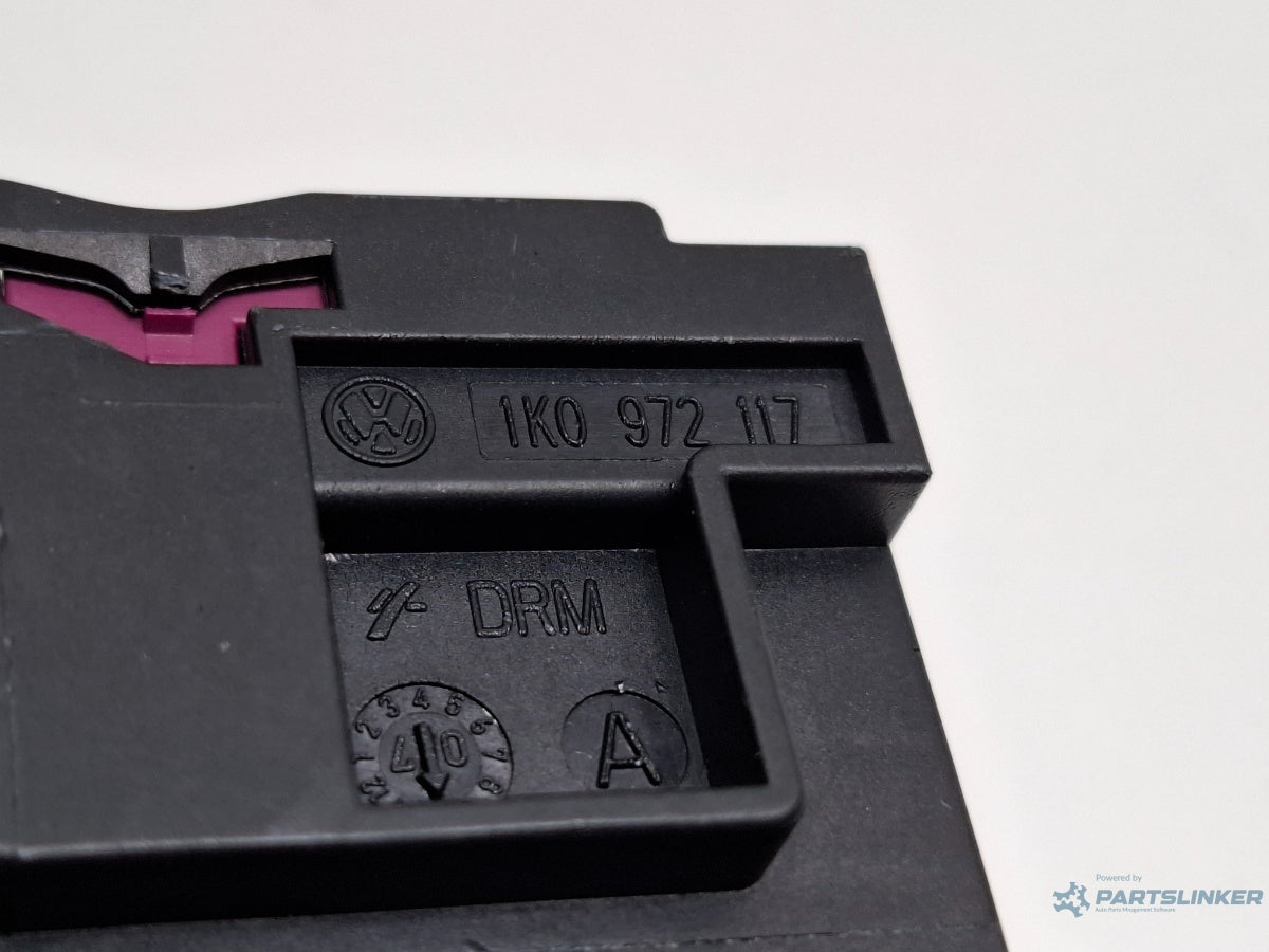 Mufa conector 2 pinii VOLKSWAGEN TOURAN 1T1, 1T2 2003 - 2010 TDI BMM  1K0972117