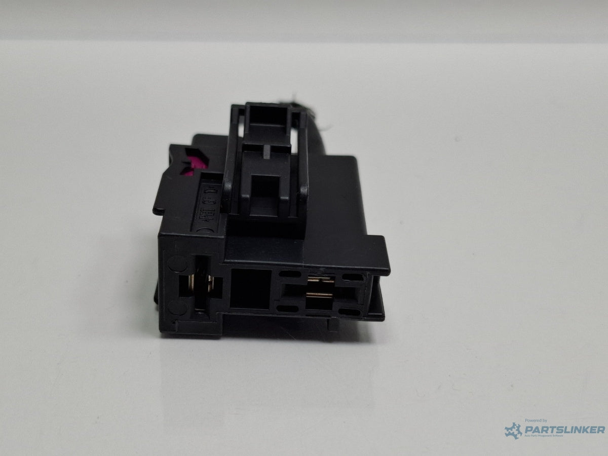 Mufa conector 2 pinii VOLKSWAGEN TOURAN 1T1, 1T2 2003 - 2010 TDI BMM  1K0972117