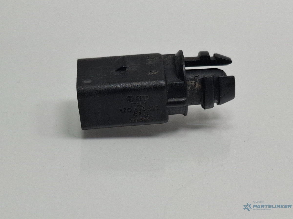 Senzor temperatura exteriora VOLKSWAGEN TOURAN 1T1, 1T2 2003 - 2010 TDI BMM 8Z0820535