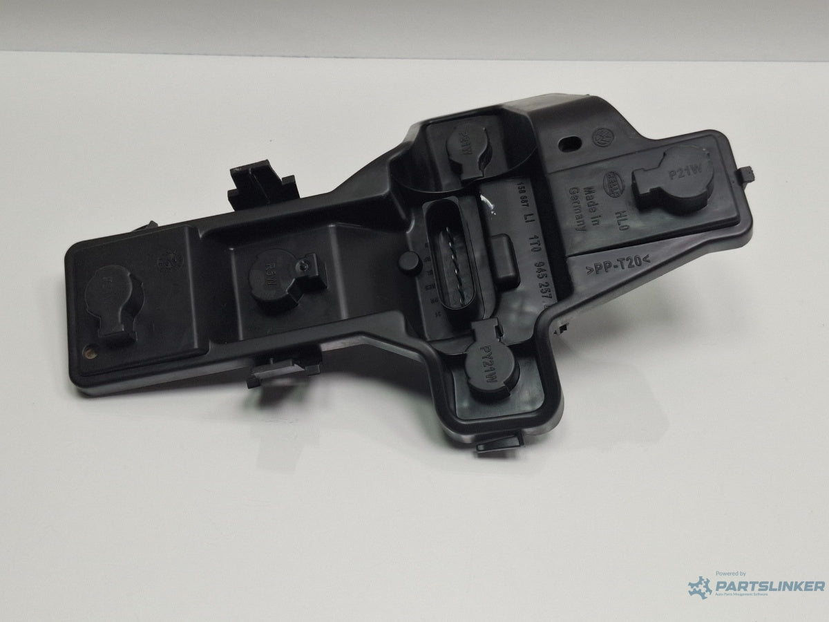 Soclu stop stanga VOLKSWAGEN TOURAN 1T1, 1T2 2003 - 2010 TDI BMM 1T0945257D