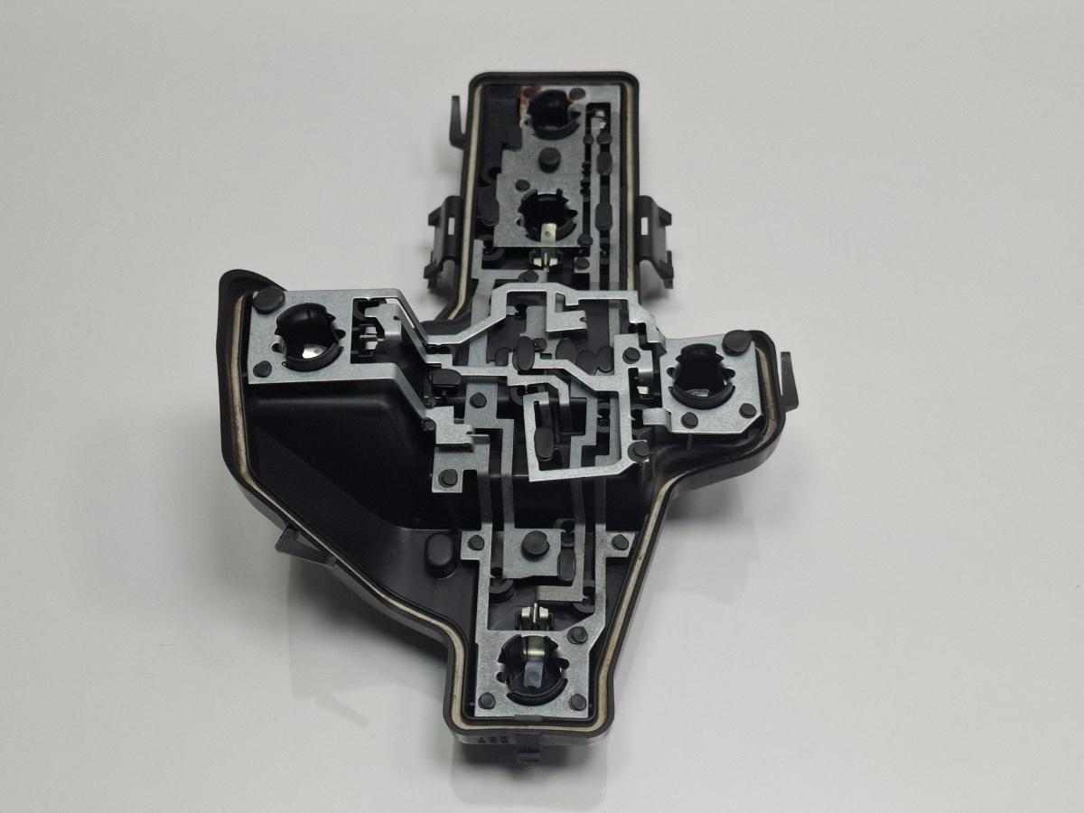 Soclu stop stanga VOLKSWAGEN TOURAN 1T1, 1T2 2003 - 2010 TDI BMM 1T0945257D