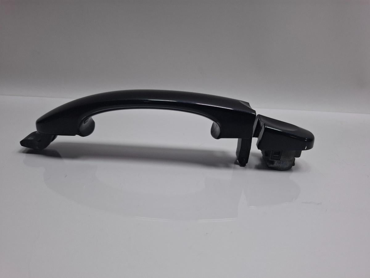 Maner exterior usa  LC9X stanga fata VOLKSWAGEN TOURAN 1T1, 1T2 2003 - 2010 TDI BMM 7H0837209