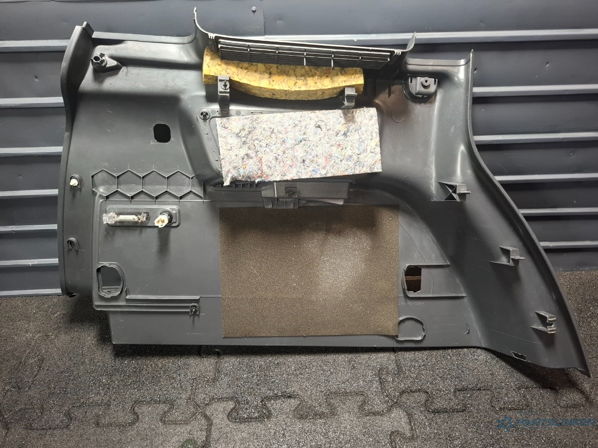 Panou lateral portbagaj dreapta VOLKSWAGEN TOURAN 1T1, 1T2 2003 - 2010 TDI BMM 1T0867036