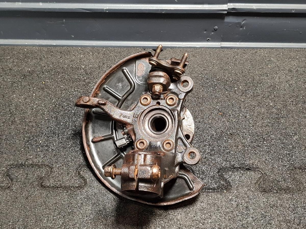 Fuzeta dreapta fata VOLKSWAGEN TOURAN 1T1, 1T2 2003 - 2010 TDI BMM 1K0407256AA